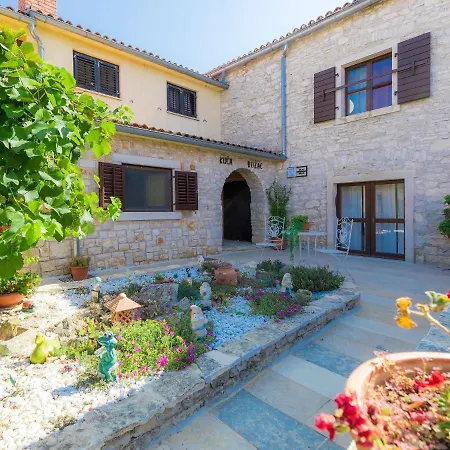 Holiday home Bozac - Voj100 By Interhome Vodnjan